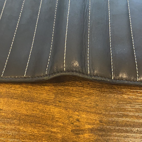 Chanel Wallet - Picture 11 of 16